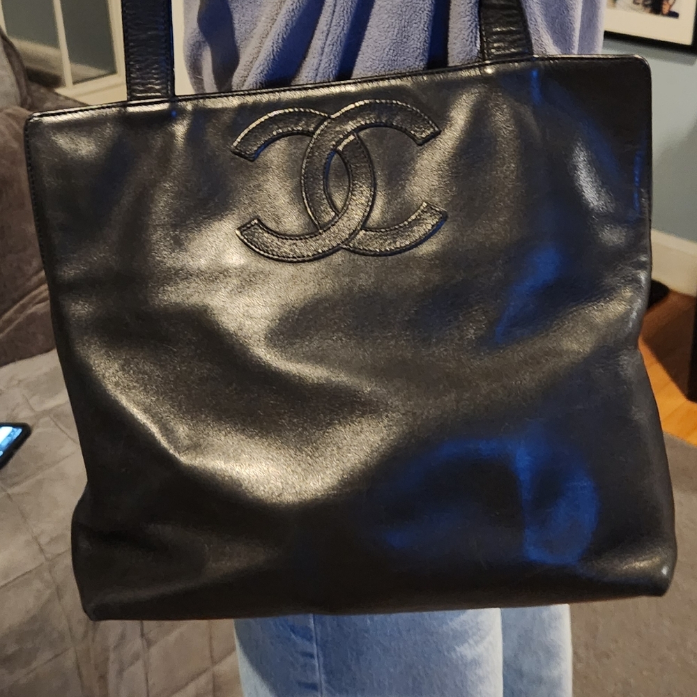 Chanel Vintage Black Lambskin MediumTote Shoulder Bag